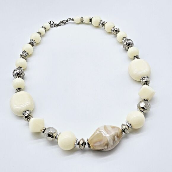 Chunky Statement Necklace Glass Ivory Tone Marbled Silver Accent Rose Bead Facet - Picture 2 of 9